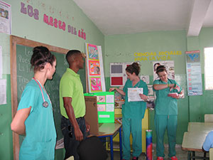 Nursing Students Teach Oral Hygiene