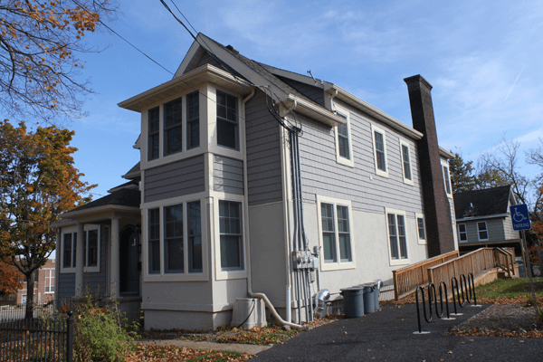 The front of UM-Flint's Urban Alternatives House (UAH).