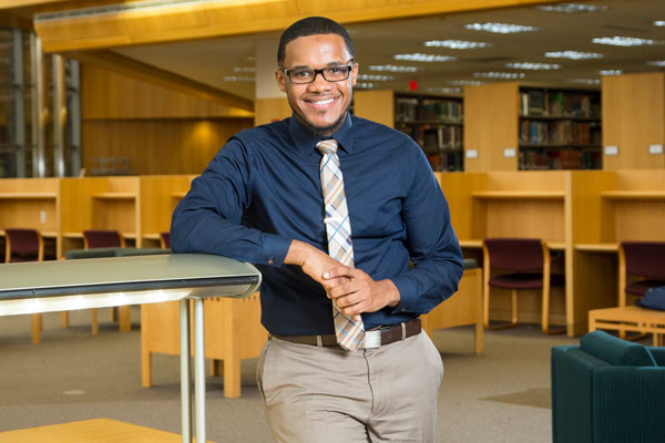 JaNel Jamerson, Literacy Network director and UM-Flint alumnus.