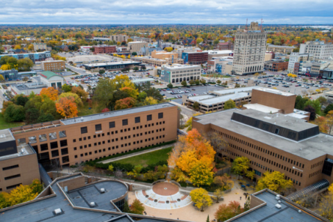 Home | University of Michigan-Flint