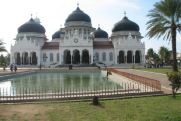 Mesjid Raya Baiturrahman in Banda Aceh