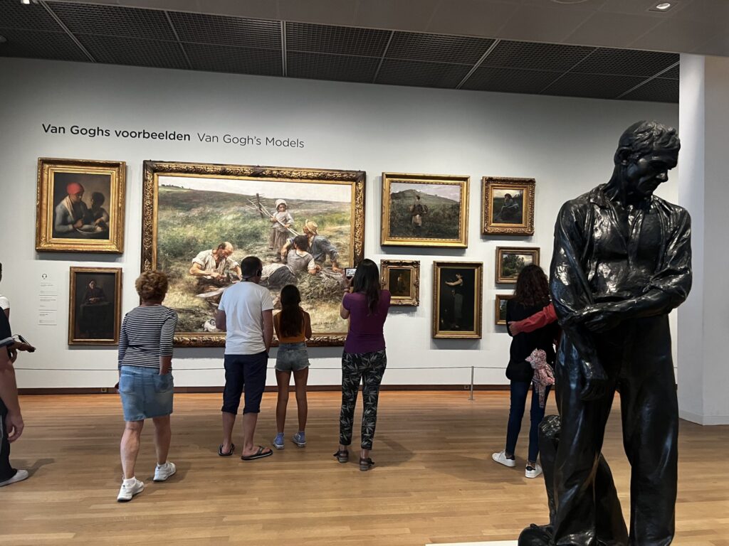 Visiting an art museum