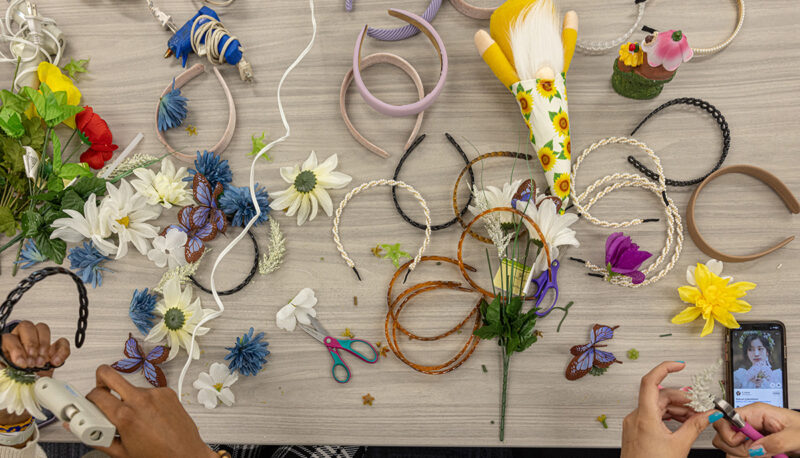 head band materials like flowers