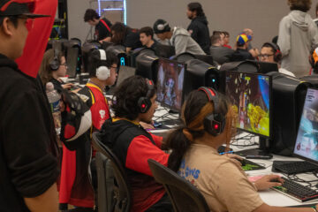 A crowd of competitors at their computers